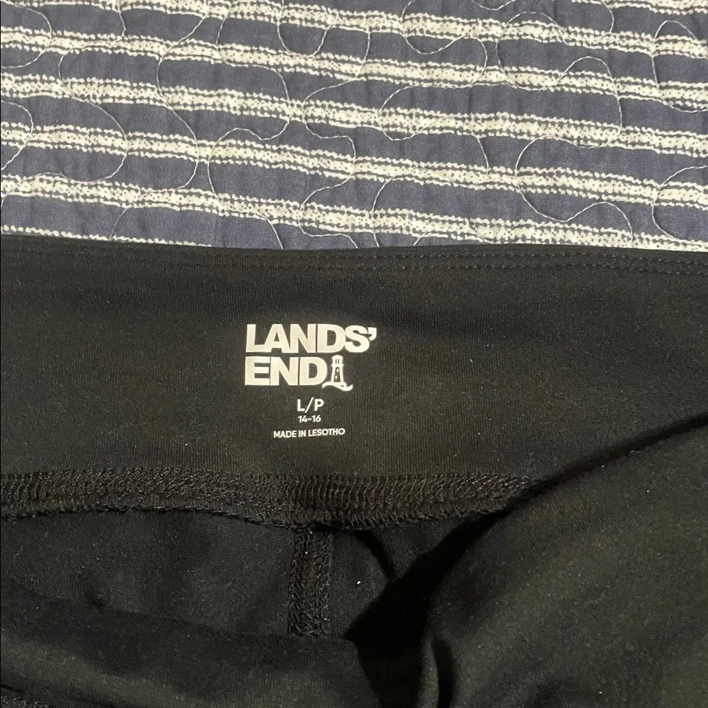 Lands’ End black 5 pocket active travel pants LP Large Petite 12 14 like new - Picture 3 of 8